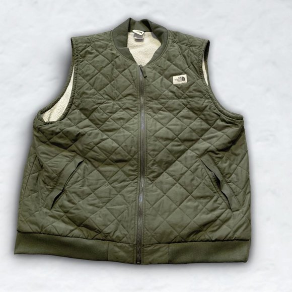 The North Face Sherpa Lined Quilt Vest - Picture 1 of 4